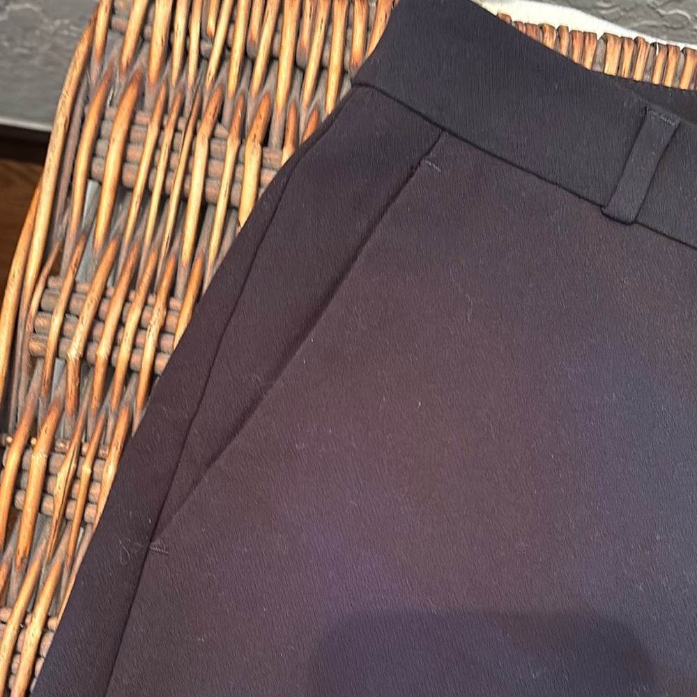 Banana Republic Women's Black Shorts - Picture 6 of 7
